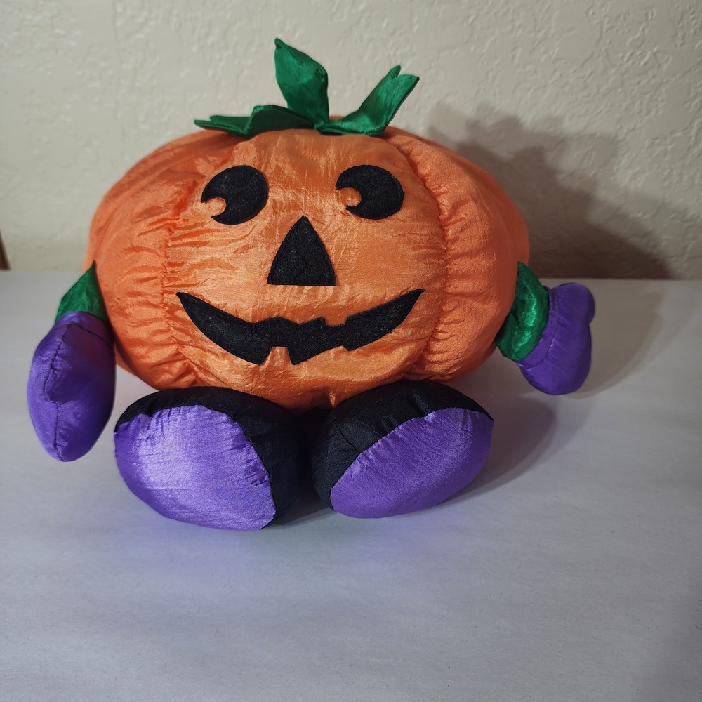 Vintage 1996 Gibson Greetings Halloween Pumpkin Plush Jack-O-Lantern 8 Inch
